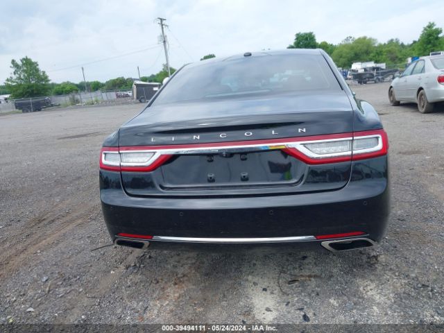 1LN6L9NC0H5620527 Lincoln Continental Reserve