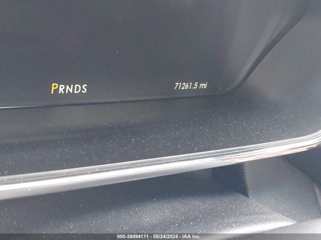 1LN6L9NC0H5620527 Lincoln Continental Reserve