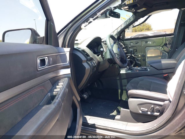 Ford EXPLORER XLT 2018 1FM5K7D89JGB09554 Image 5