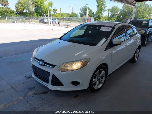 Ford FOCUS SE 2014 1FADP3K29EL264472 Image 6