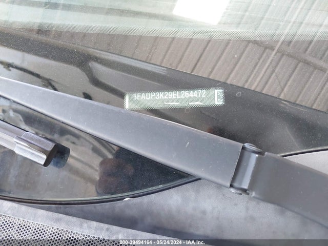 Ford FOCUS SE 2014 1FADP3K29EL264472 Image 9