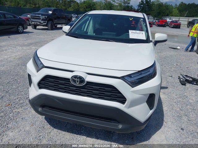 Toyota RAV4 LE 2024 2T3K1RFV7RC253050 Image 13