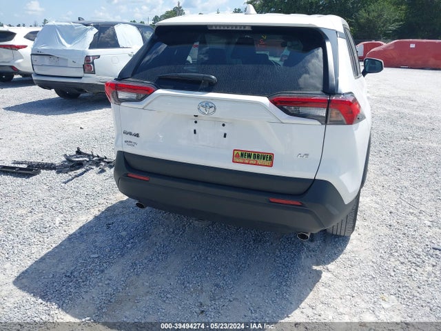 Toyota RAV4 LE 2024 2T3K1RFV7RC253050 Image 17