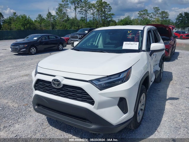 Toyota RAV4 LE 2024 2T3K1RFV7RC253050 Image 2