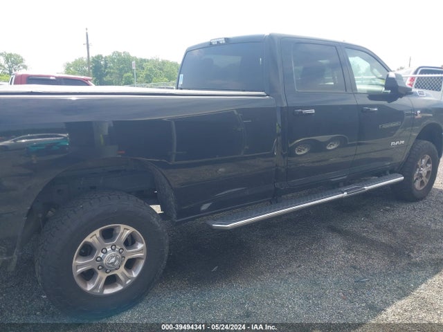 3C6UR5JL2KG701643 RAM 2500 Big Horn  4x4 8' Box