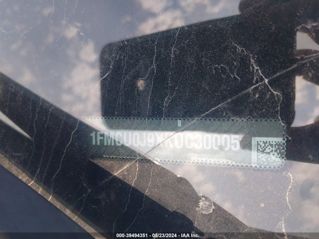 Ford Escape Titanium 2019 1FMCU0J9XKUC30005 Image 9