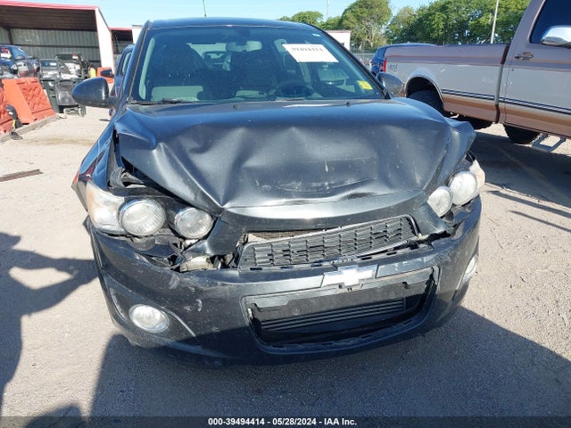 Chevrolet Sonic Lt Auto 2014 1G1JC6SB8E4174436 Image 6