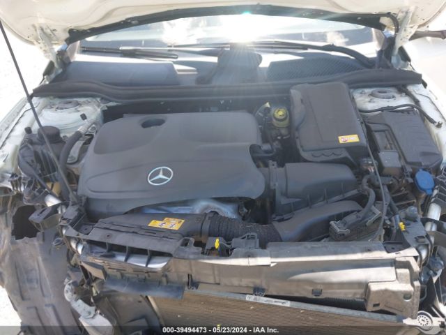 WDCTG4GBXFJ064020 Mercedes-Benz Gla 250 4matic