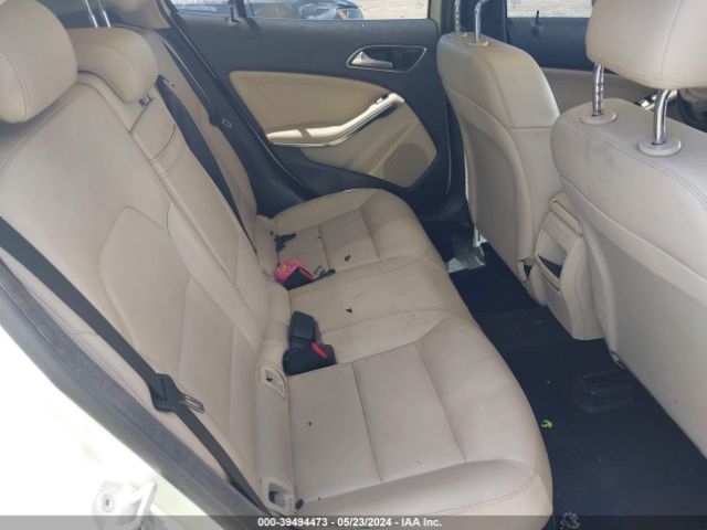 WDCTG4GBXFJ064020 Mercedes-Benz Gla 250 4matic