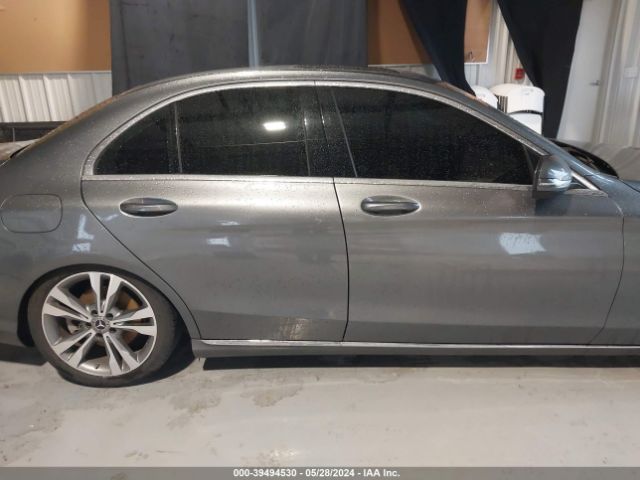 55SWF4HB6JU255906 Mercedes-Benz C 350E