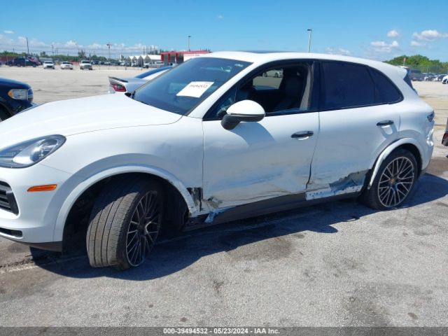 WP1AB2AY9KDA61985 Porsche CAYENNE S