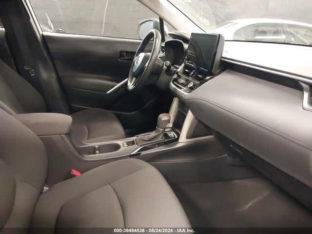 Toyota Corolla Cross Le 2023 7MUCAABG2PV062748 Image 5