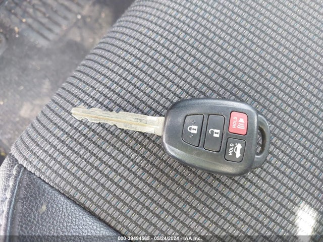 Toyota Corolla S Plus 2015 2T1BURHE2FC330402 Image 11