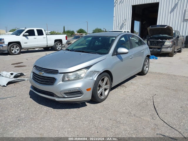 Chevrolet Cruze 2lt Auto 2015 1G1PE5SB7F7128773 Image 2