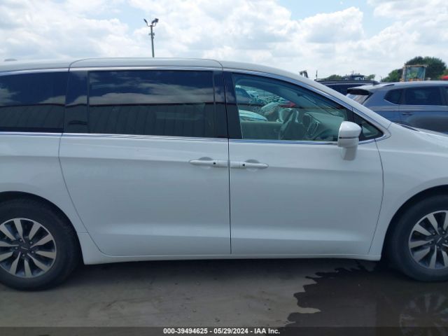 2C4RC1L75NR173796 Chrysler Pacifica Hybrid Touring L