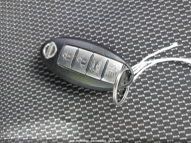 3N1CN7AP6GL853800 Nissan Versa 1.6 Sl