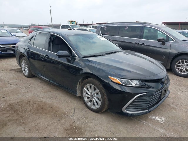 Toyota CAMRY LE 2023 4T1C11AK0PU753963 Image 1