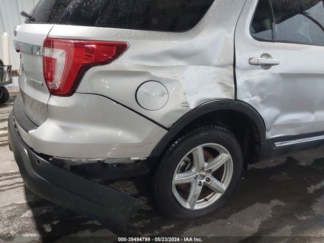 Ford EXPLORER XLT 2019 1FM5K7DH2KGA22063 Image 6