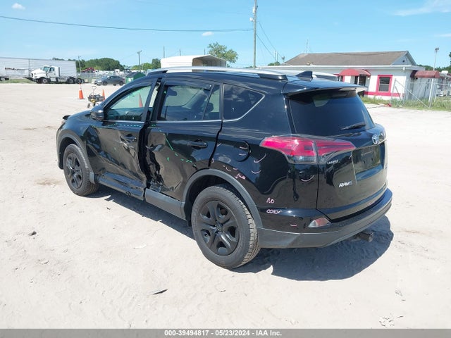 Toyota RAV4 LE 2017 2T3BFREV1HW692227 Image 3