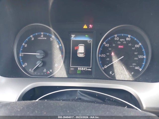 Toyota RAV4 LE 2017 2T3BFREV1HW692227 Image 7
