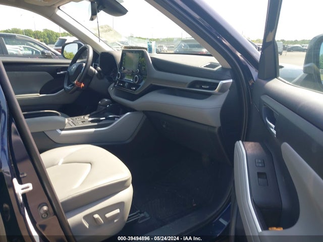 Toyota Highlander Xle 2021 5TDHZRBH6MS066586 Image 5