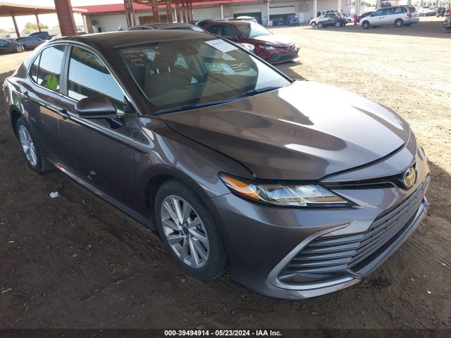 Toyota CAMRY LE 2023 4T1C11AK3PU807188 головне зображення