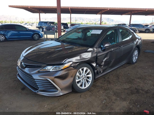 Toyota CAMRY LE 2023 4T1C11AK3PU807188 Image 2