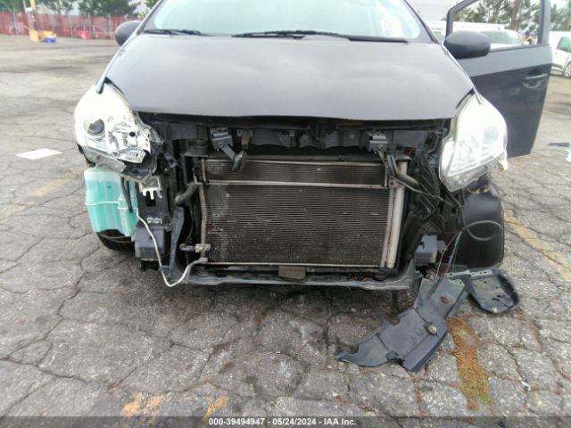 JTDKN3DU1E1772114 Toyota Prius Four