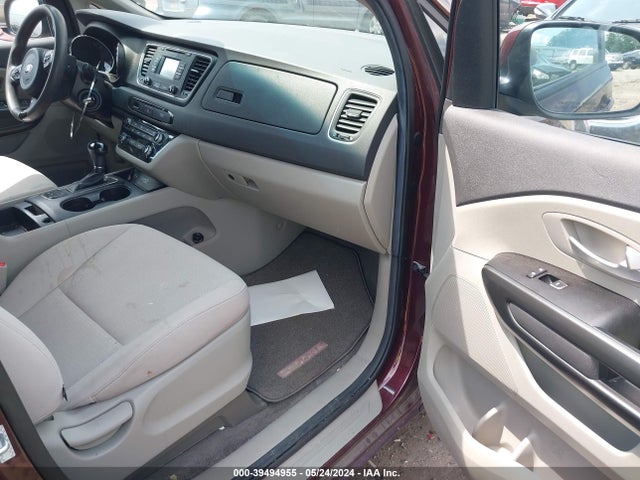 KIA SEDONA LX 2016 KNDMB5C10G6192847 Image 5