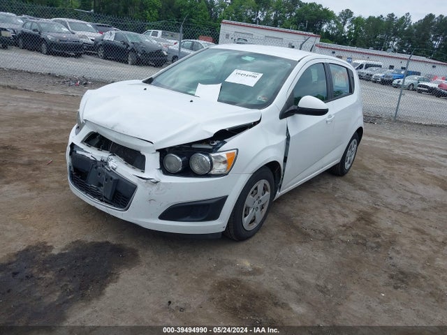 Chevrolet Sonic Ls Auto 2014 1G1JA6SH0E4185165 Image 2