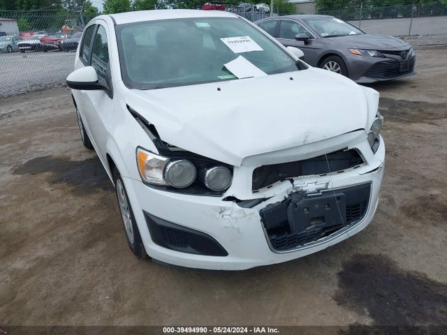 Chevrolet Sonic Ls Auto 2014 1G1JA6SH0E4185165 Image 6