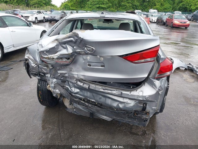Hyundai ELANTRA SE 2017 5NPD74LF8HH148769 Image 17