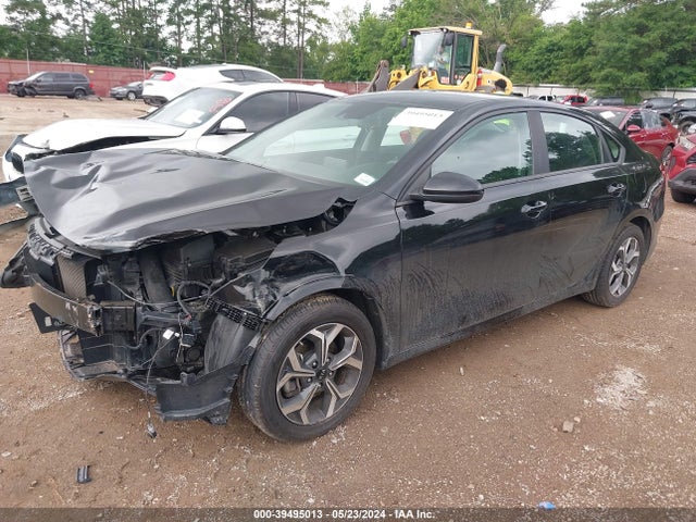 KIA Forte Lxs 2019 3KPF24AD3KE025174 Image 2