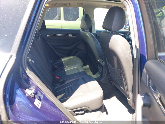 Audi Q5 2.0t Premium 2014 WA1LFAFP1EA104448 Image 8