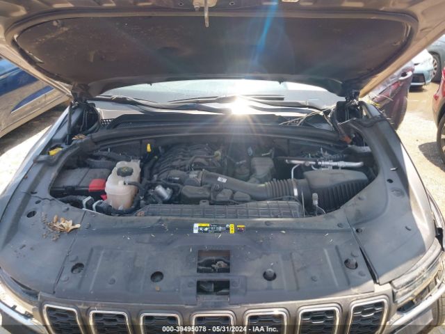 1C4RJKAG1P8807862 Jeep Grand Cherokee L Laredo 4x4
