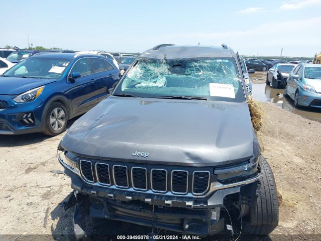 1C4RJKAG1P8807862 Jeep Grand Cherokee L Laredo 4x4