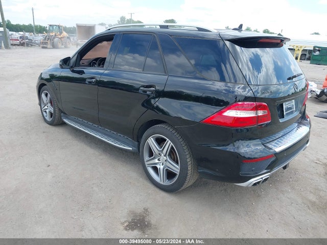 Mercedes-Benz ML 63 AMG 2014 4JGDA7EB7EA313237 Image 3
