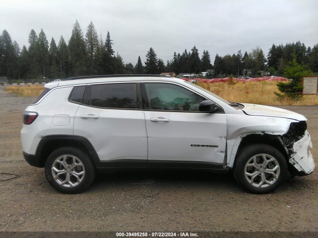 3C4NJDBN9RT111102 Jeep Compass Latitude 4x4