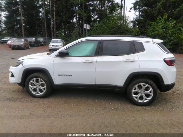 3C4NJDBN9RT111102 Jeep Compass Latitude 4x4