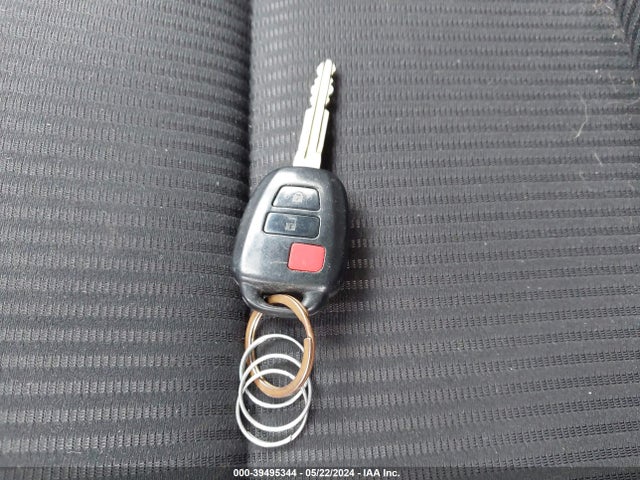 Toyota Rav4 Xle 2014 JTMWFREV5EJ007383 Image 11