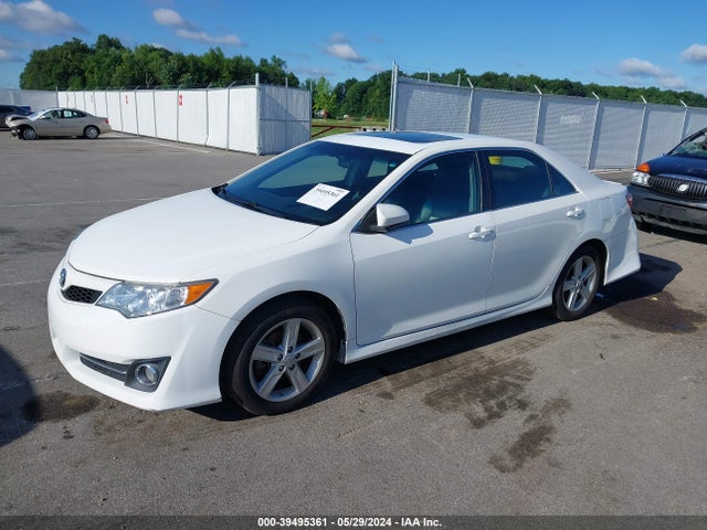 Toyota CAMRY SE 2014 4T1BF1FK1EU809833 Image 2