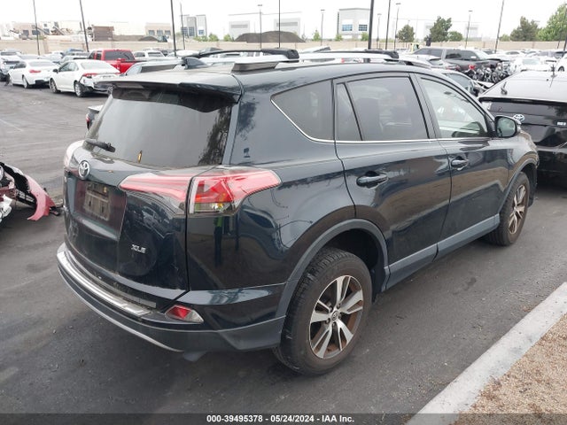 Toyota Rav4 Xle 2018 JTMWFREV0JD122708 Image 4