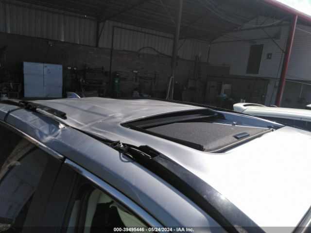 2T3A1RFV1RC439632 Toyota Rav4 Xle Premium