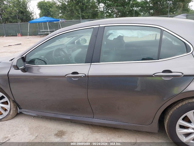 Toyota CAMRY LE 2024 4T1C11AK7RU210421 Image 14