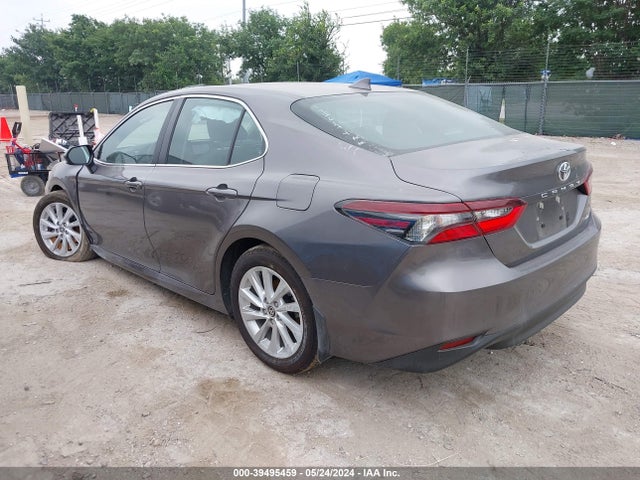 Toyota CAMRY LE 2024 4T1C11AK7RU210421 Image 3