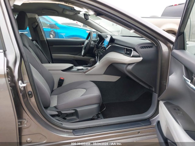 Toyota CAMRY LE 2024 4T1C11AK7RU210421 Image 5