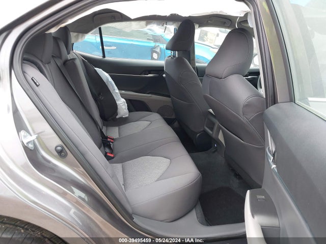 Toyota CAMRY LE 2024 4T1C11AK7RU210421 Image 8