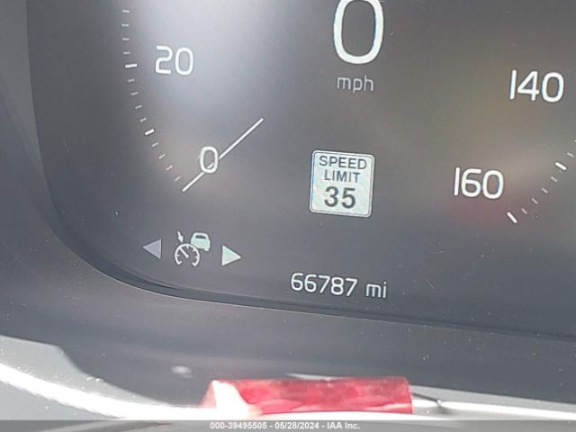 LYVA22RL4KB262939 Volvo Xc60 T6 Inscription