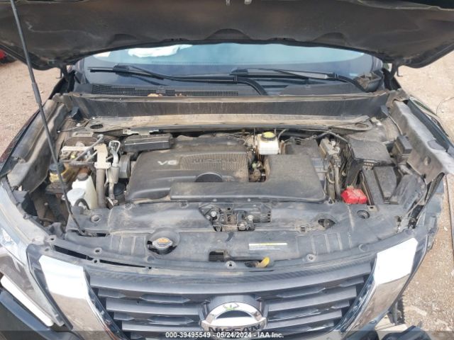 5N1DR2MMXJC622097 Nissan Pathfinder S