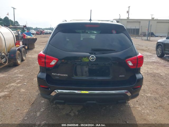 5N1DR2MMXJC622097 Nissan Pathfinder S